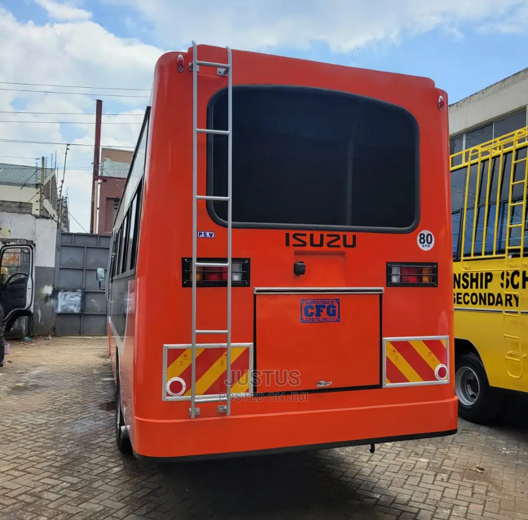 New Isuzu S7-3335 2022 Orange