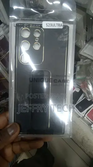 Samsung Galaxy S23 Ultra Case With Wrist Strap