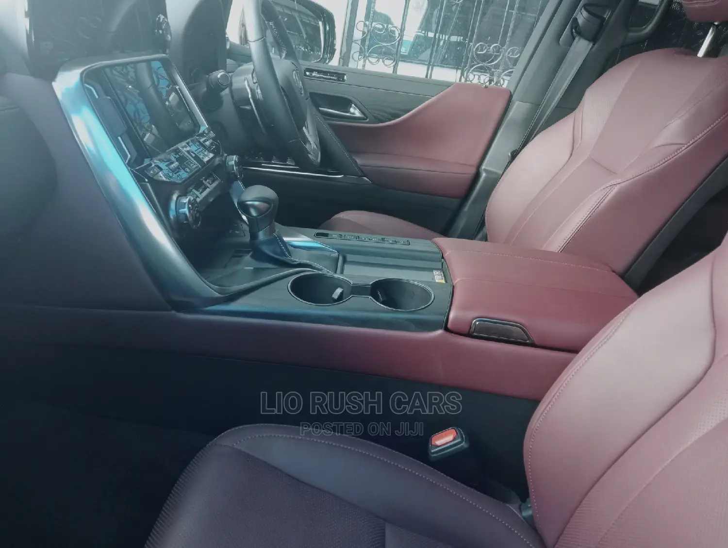 Lexus LX 2017 White