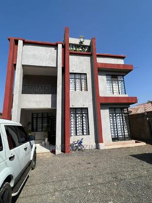 6bdrm Maisonette in Membley Estate for sale - thumbnail 2