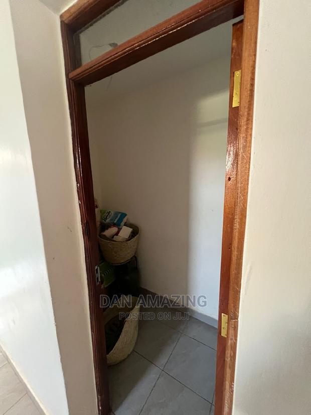 6bdrm Maisonette in Membley Estate for sale - thumbnail 16