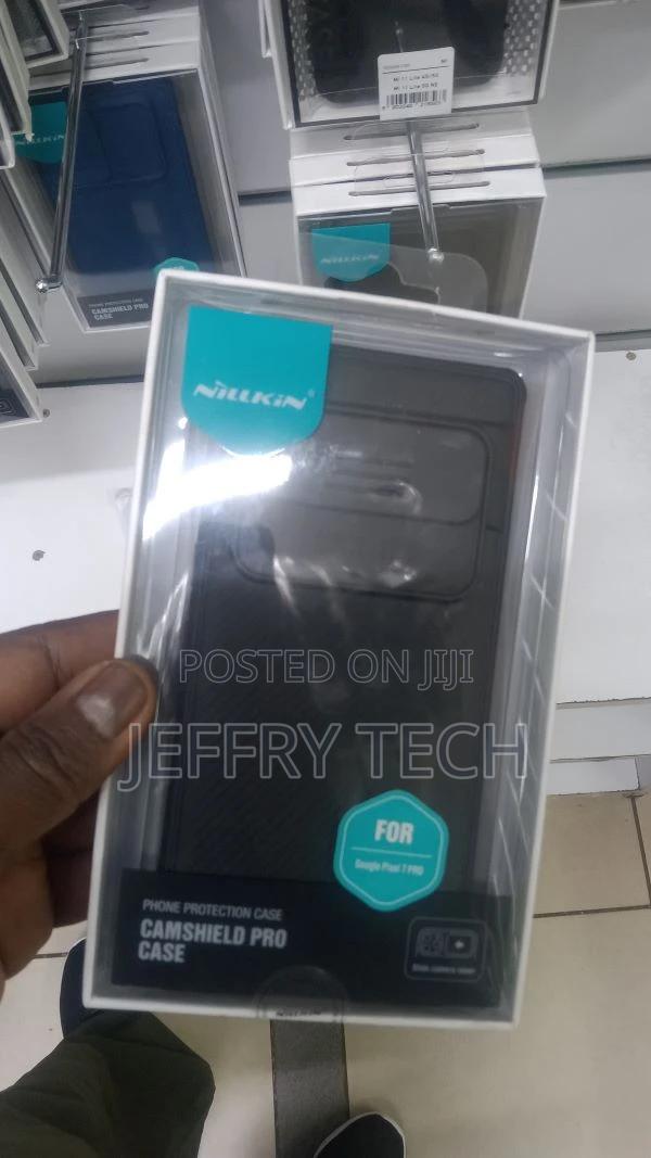 Google Pixel 7 Pro 5G Case Slide Camera Protection Back Cove - main view