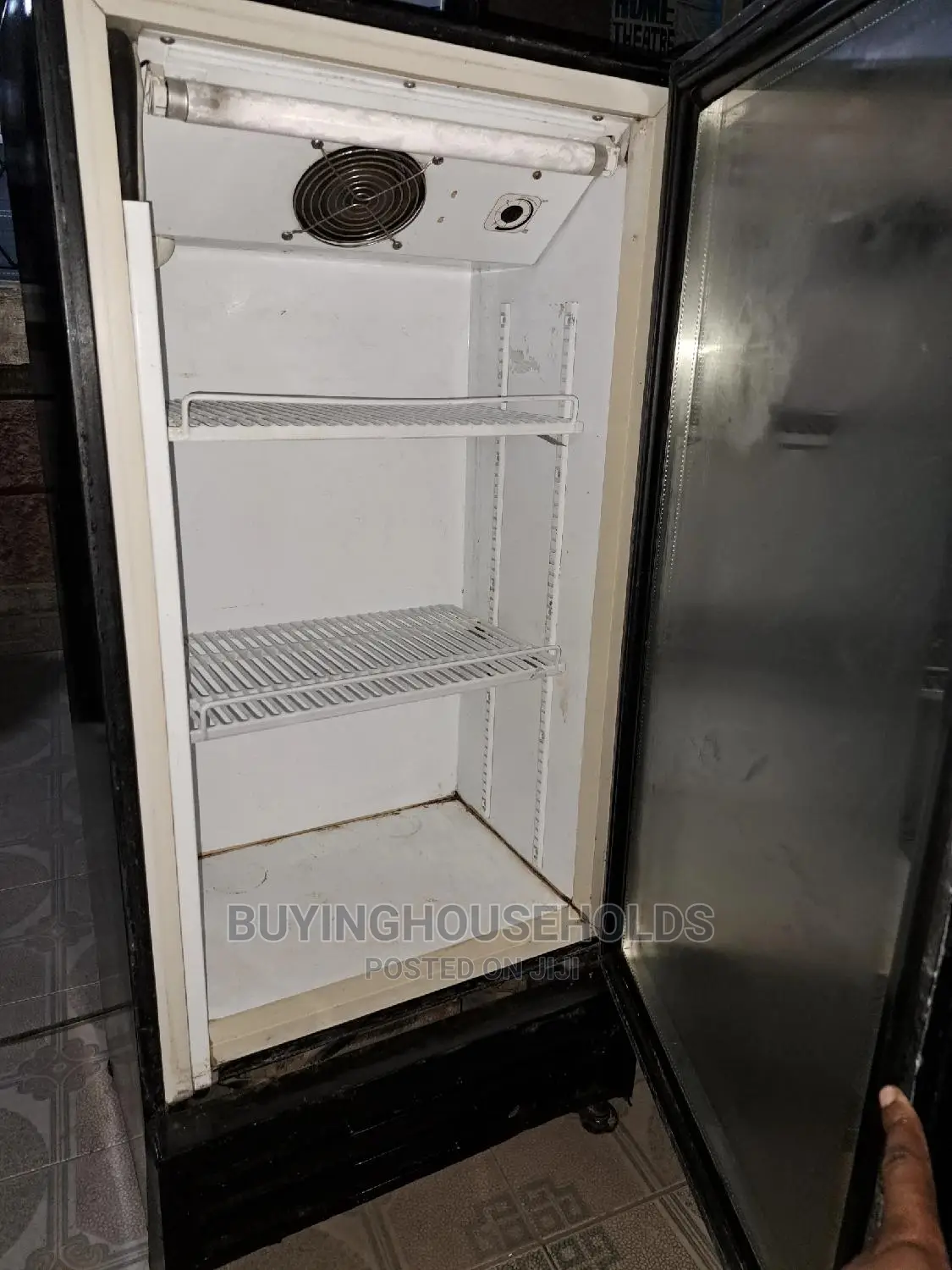 Ramtons 150l Showcase Display Fridge