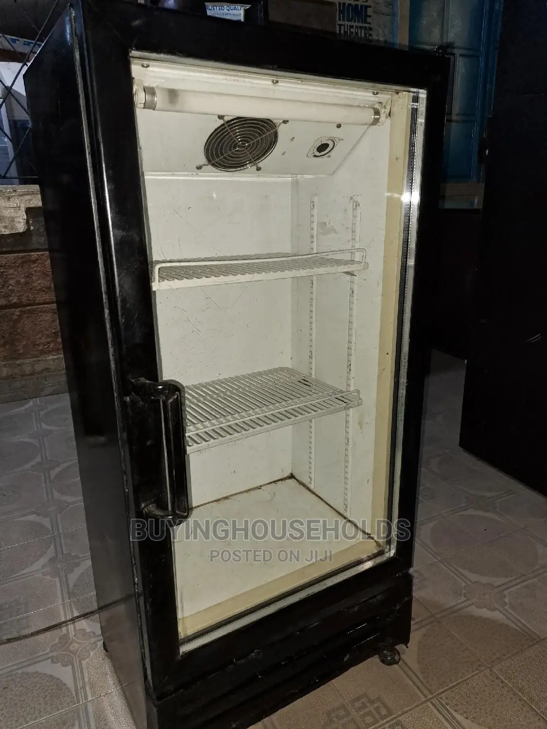 Ramtons 150l Showcase Display Fridge