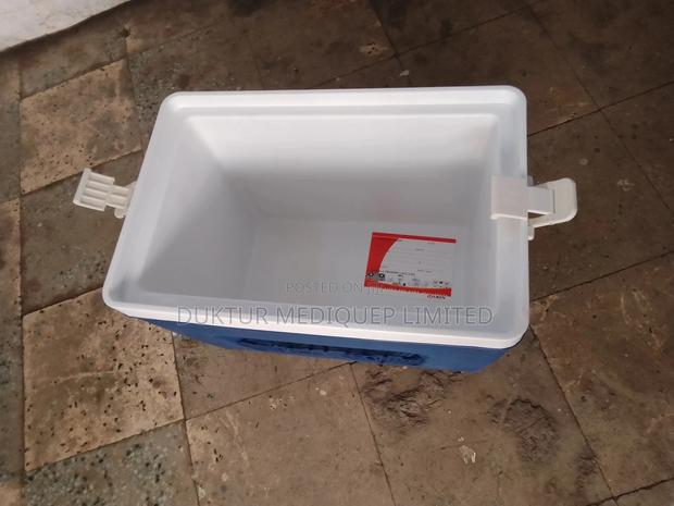 30L Blood Cooler Box ( Without Wheels) - thumbnail 4
