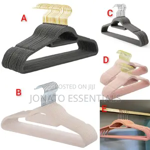 10pc Non Slip Velvet Clothes Hangers
