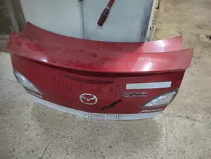 Mazda Axela Boot Complete