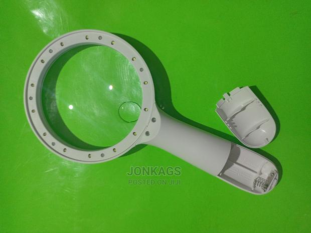 130mm Extra Large Magnifying Glass With LED Lights - thumbnail 11