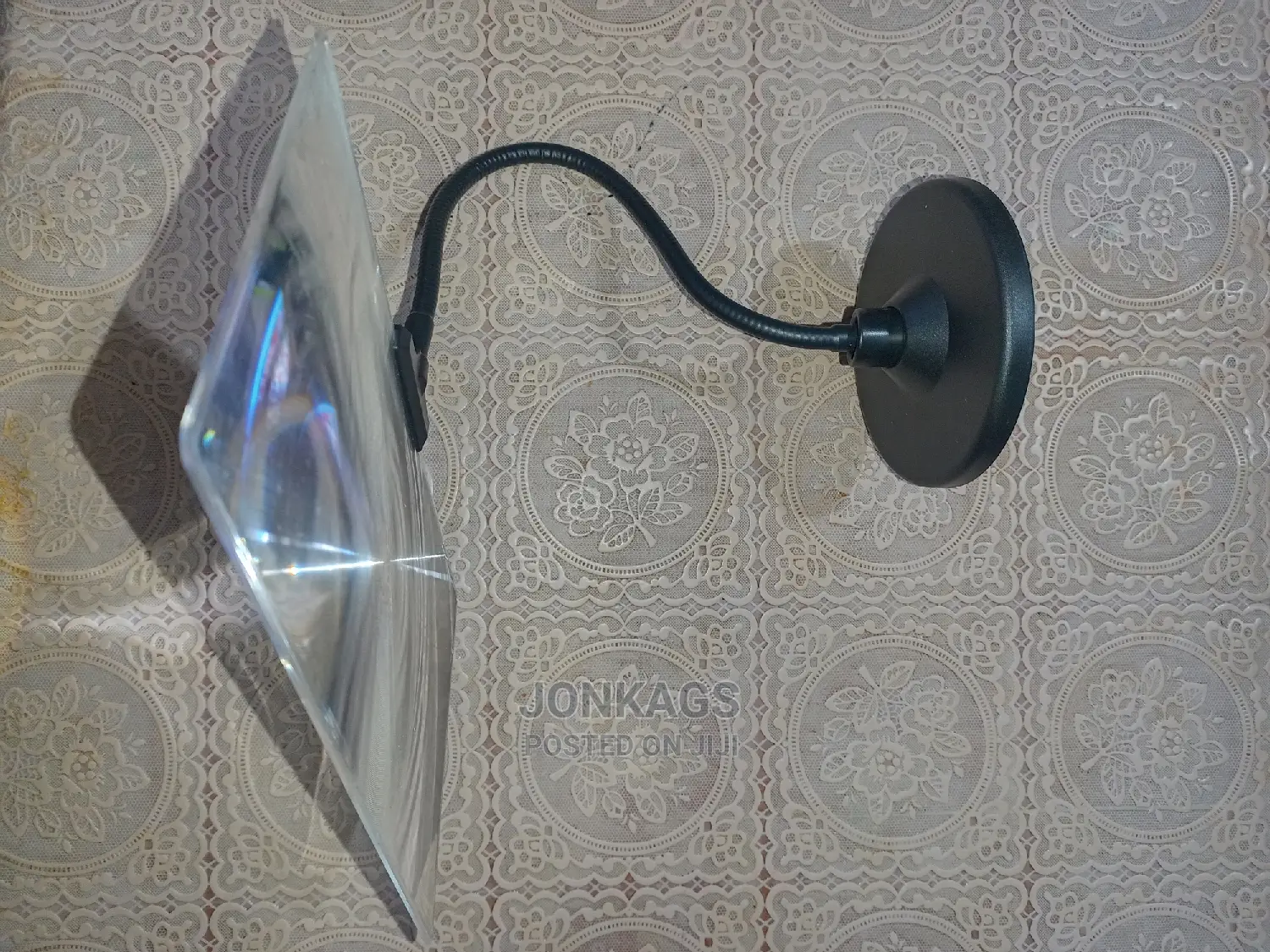 Goose Neck Table Magnifying Glass
