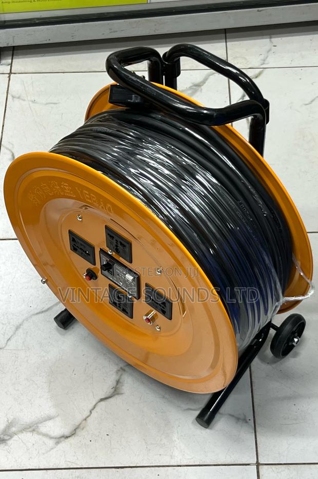 100M Industrial Power Extension Cable Reel 2.5mm Wt/4 Socket - thumbnail 2