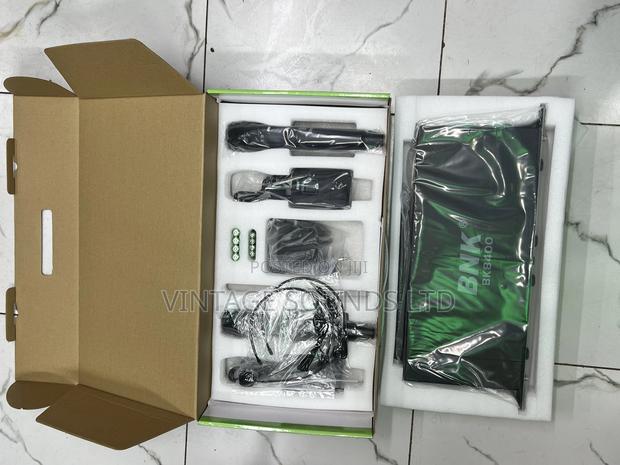 BNK 8400 Handheld,Headset Lapel Wireless Microphone System - thumbnail 3