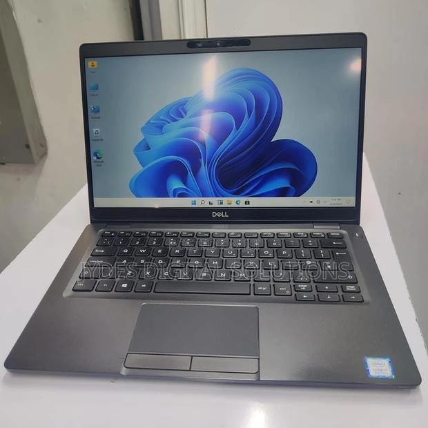 Laptop Dell Latitude 5300 8GB Intel Core I7 SSD 256GB - main view