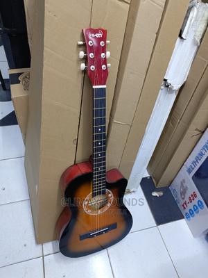 Acoustic Guitar 38s - main view