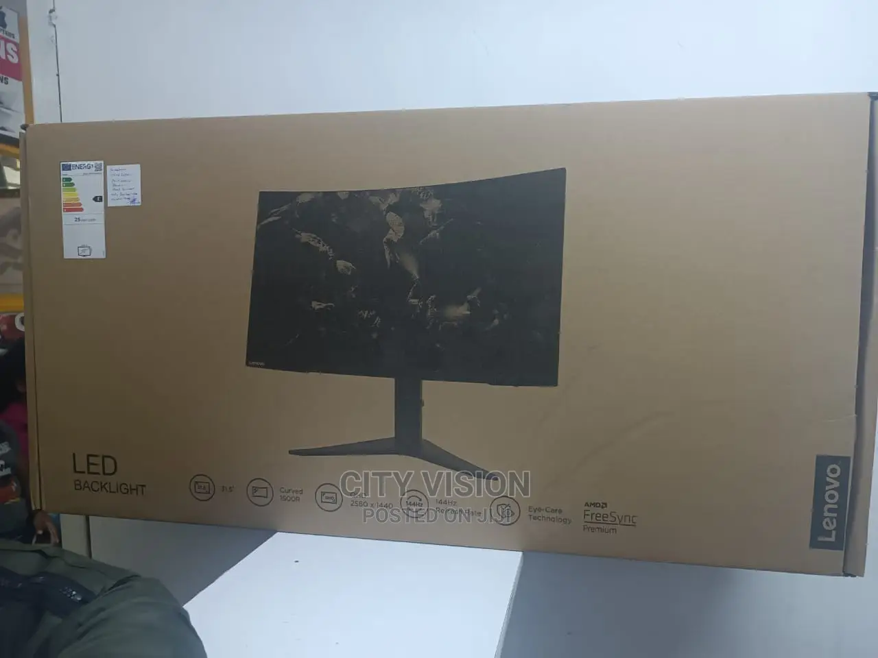 Lenovo G32qc-10 31.5" QHD Curved Gaming Monitor