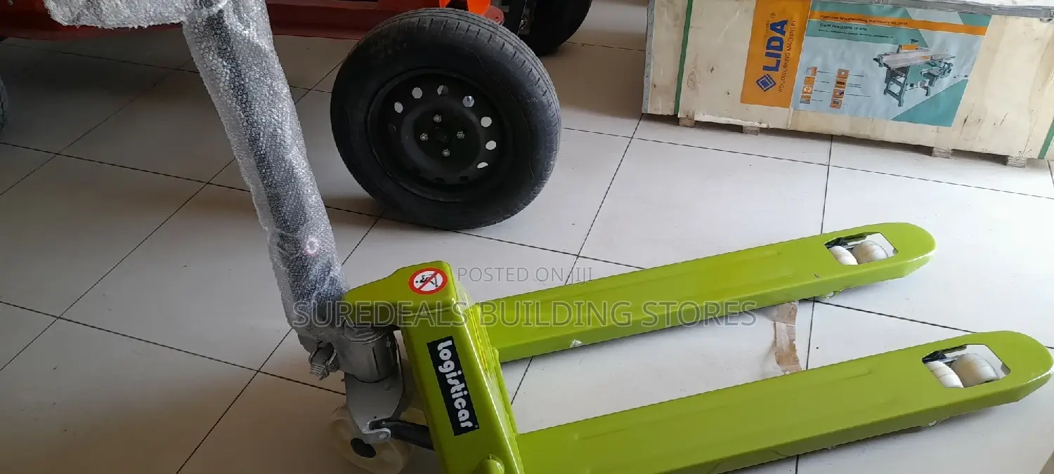 Hydraulic Hand Pallet Truck/Trolley-3000kg Capacity