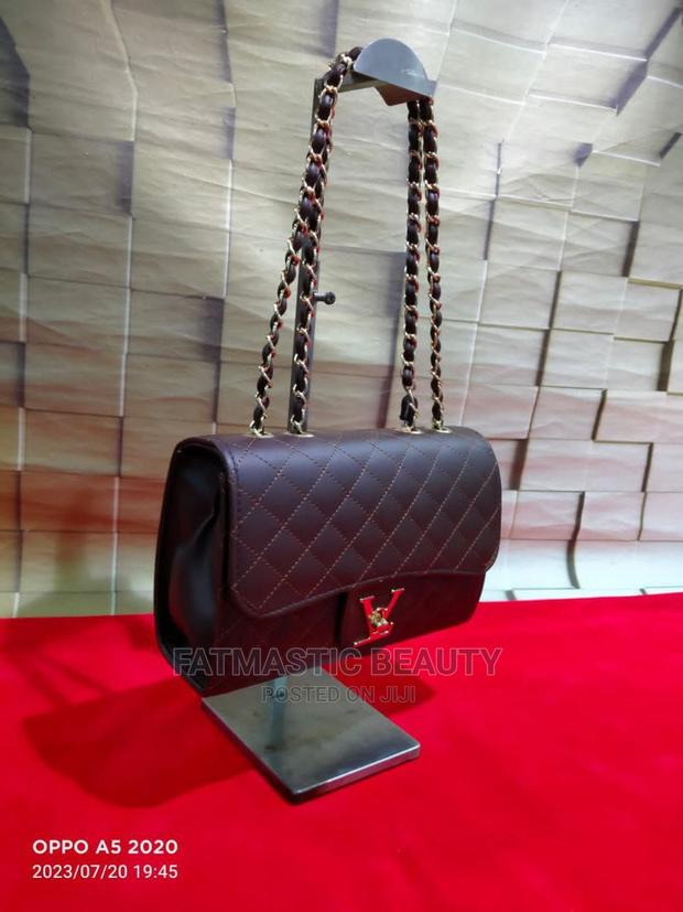 Designer Bag Louis Vuitton - thumbnail 3