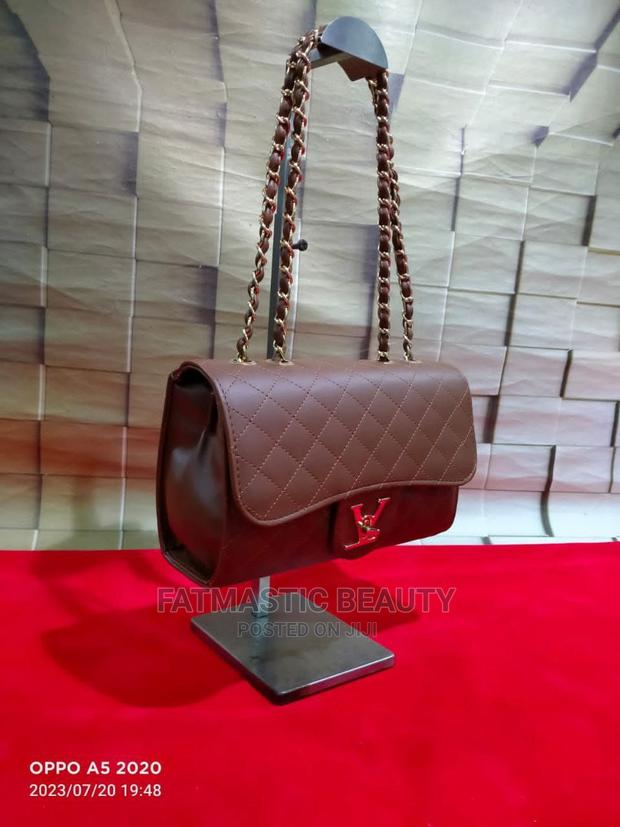 Designer Bag Louis Vuitton - thumbnail 2