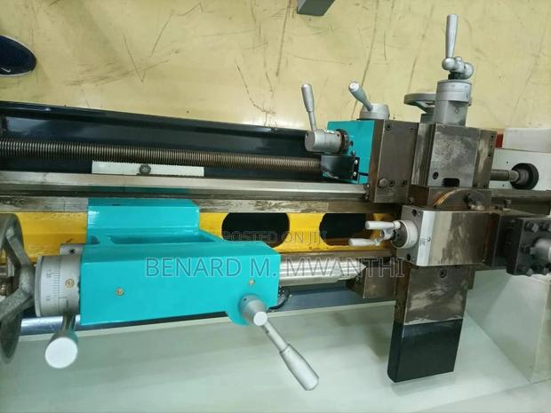 Lathe Machine - main view