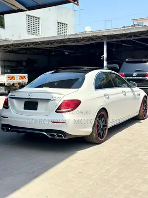 Mercedes-Benz E63 2017 White
