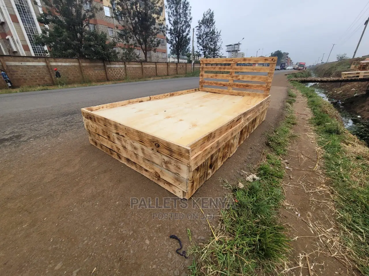 Pallet Bed- ( Bcm)