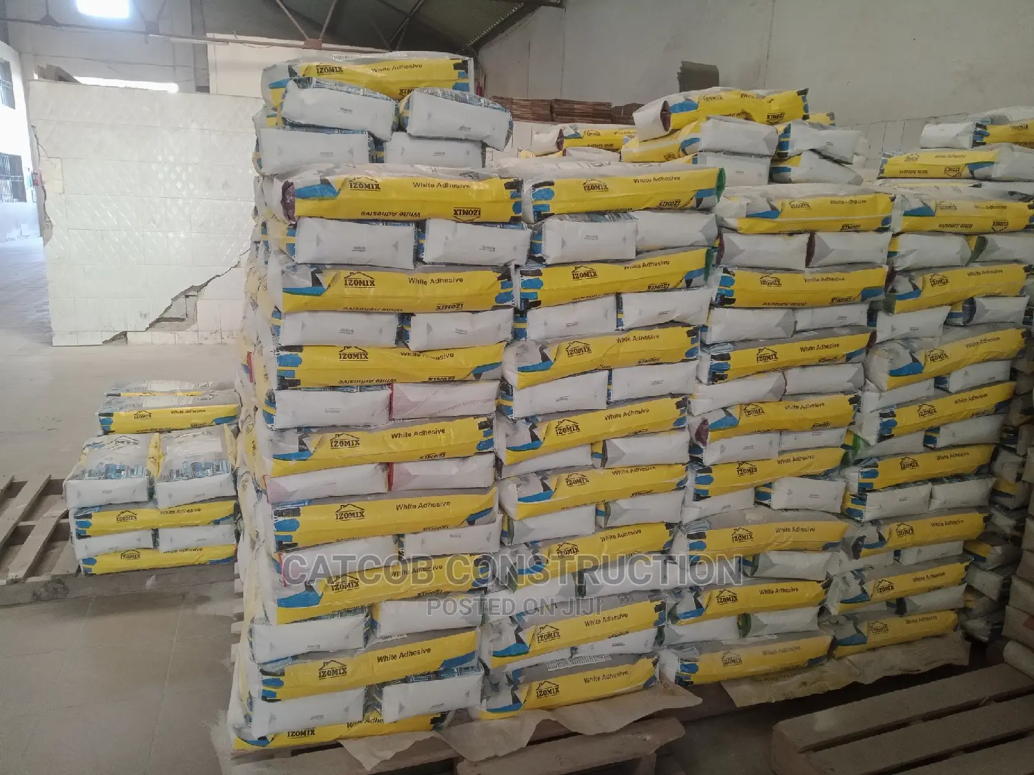 White Tile Adhesive Cement