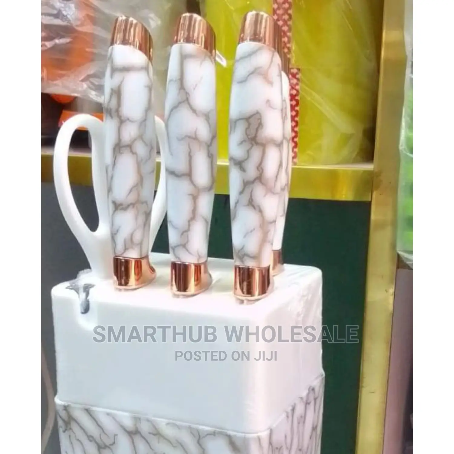 Marble Knive Set With Stand. White