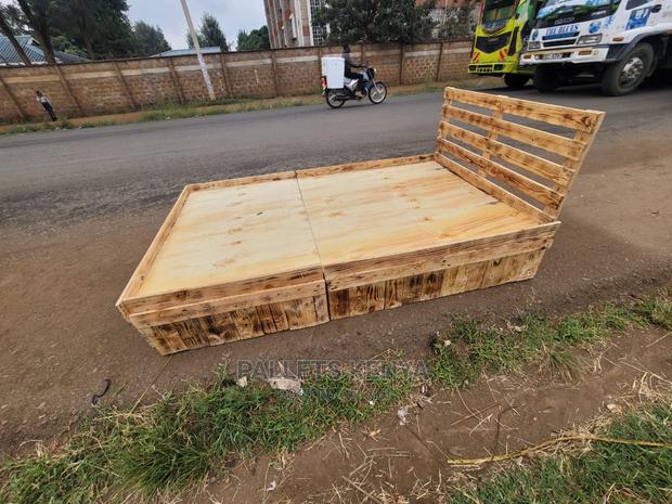 Pallet Bed- Detachable (BN6)
