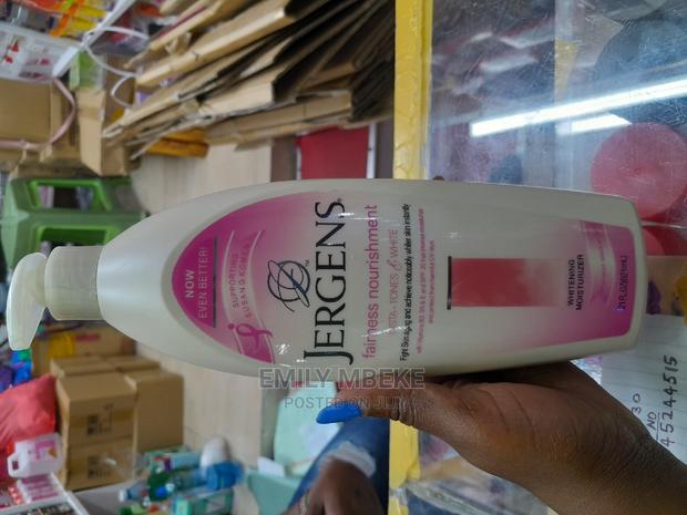 Jergens Fairness Nourishment - thumbnail 3