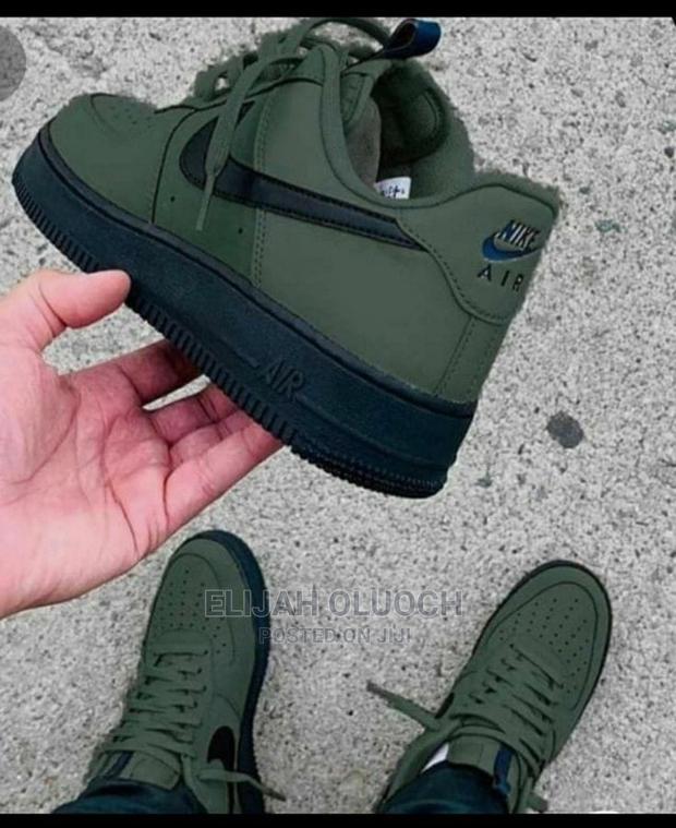 Airforce Sneakers - thumbnail 2