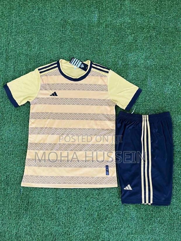Soccer Uniforms Kits - main view
