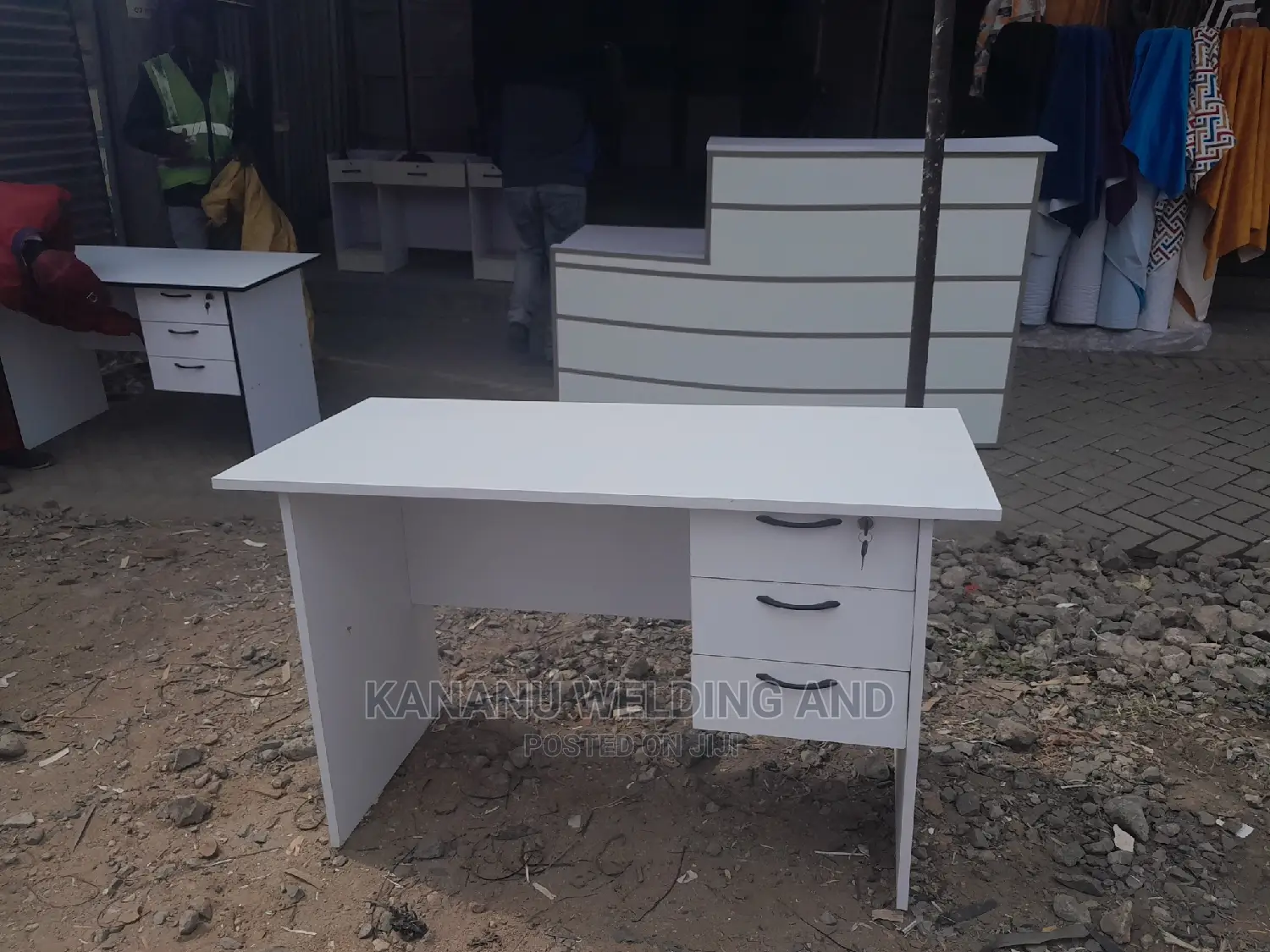 Office Desk