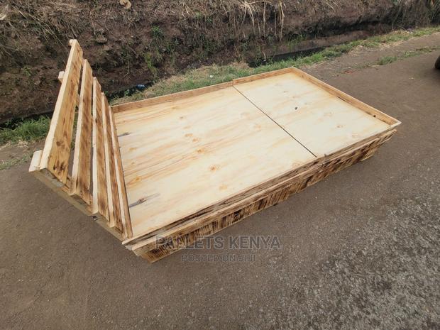 Premium Pallet Bed- Detachable 4x6 Bed