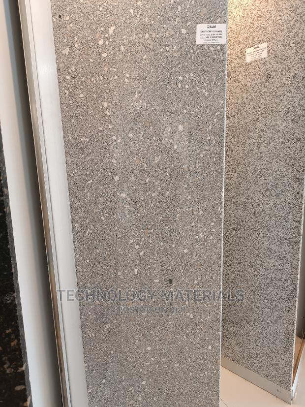 Sassy Grey Granite - thumbnail 4