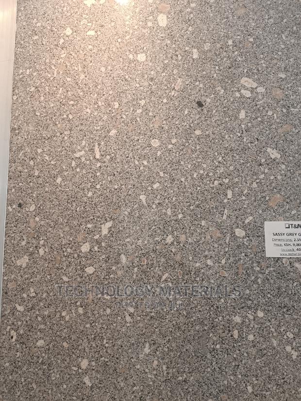 Sassy Grey Granite - thumbnail 5