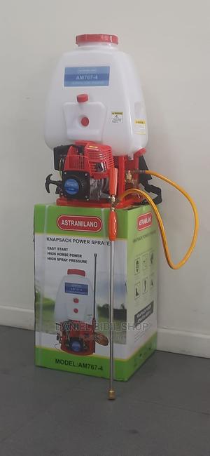 AM767-4 Astramilano 4 Stroke Knapsack Engine Sprayer - thumbnail 2