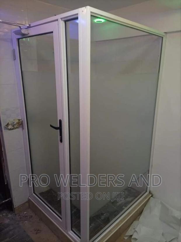 Alluminium Shower Cubicle