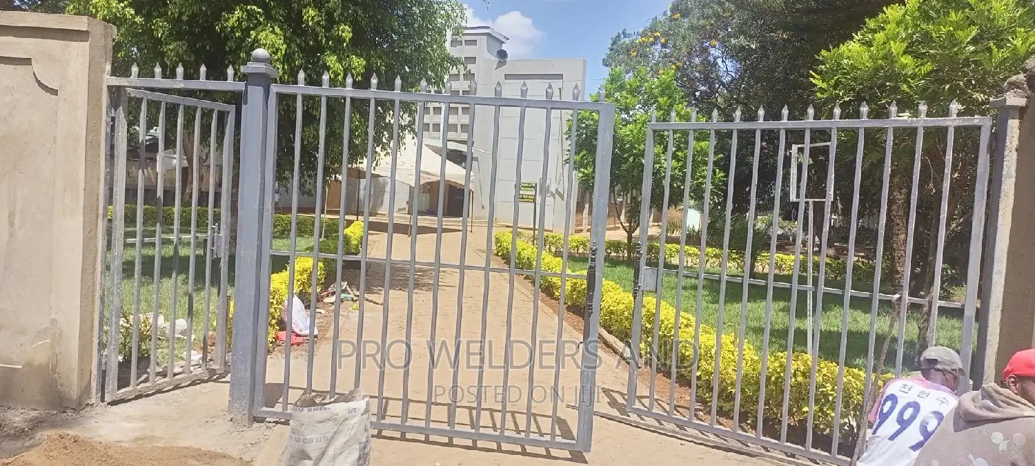 Grill Gates