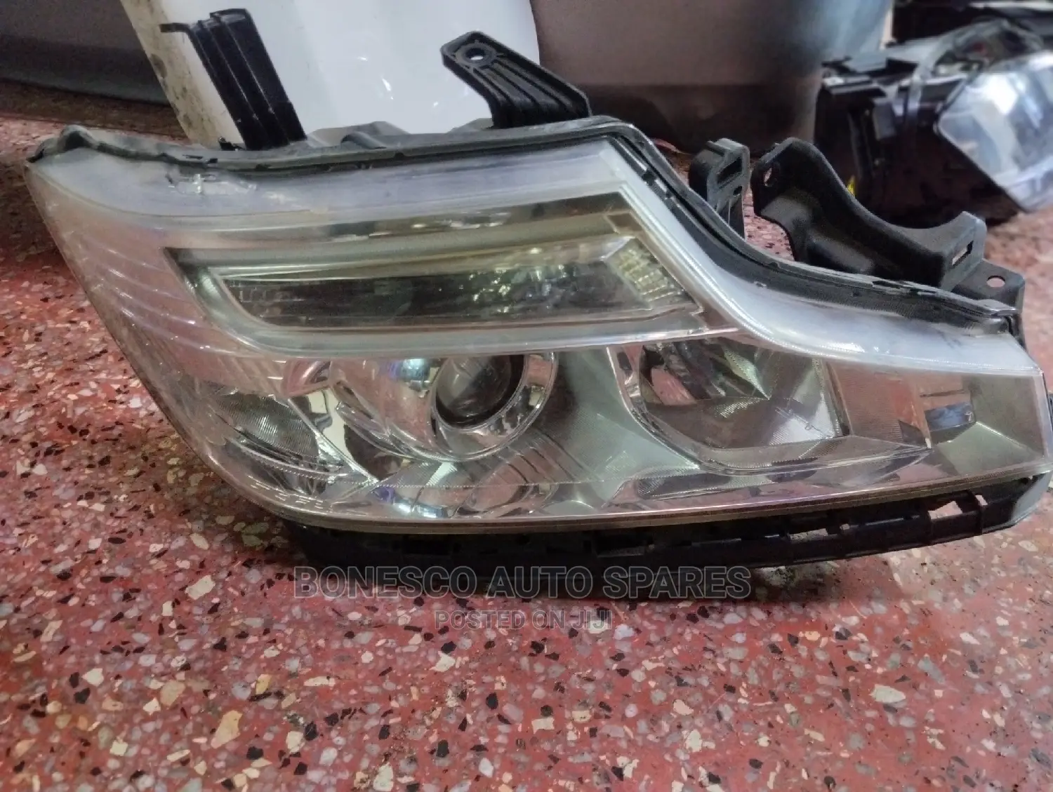 Honda Stepwagon Spada Xenon Headlight Assembly