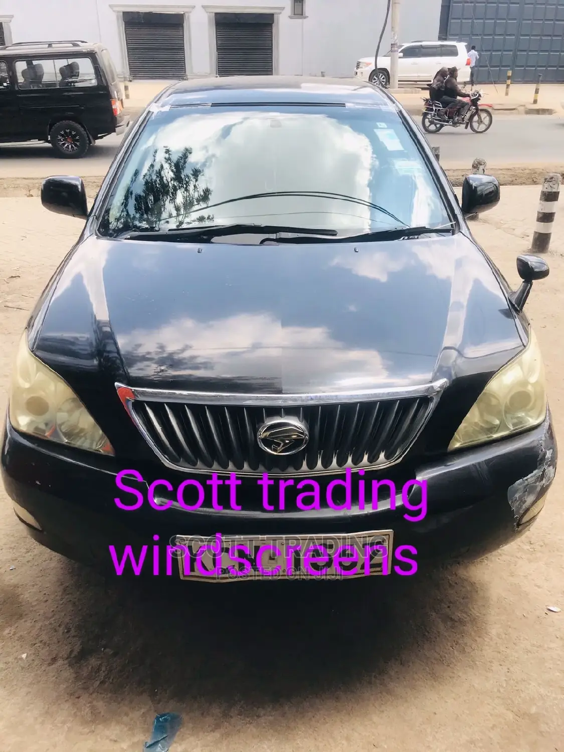 Harrier Rx330 Windscreen
