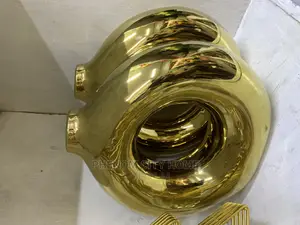 Gold Classic Flower Vases