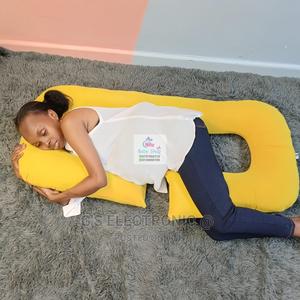 C Shape Pregnancy Pillow - thumbnail 2