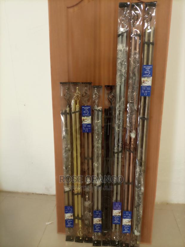 Curtain Rod - main view