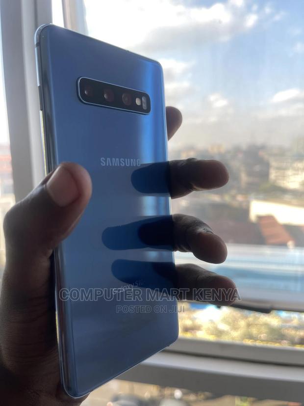 Samsung Galaxy S10 Plus 128 GB Blue - thumbnail 4