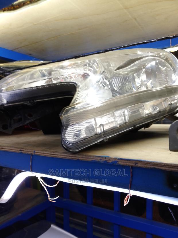 Quality Nissan Note Headlight Available