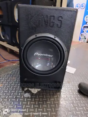 Pioneer 2000watts 3003d4