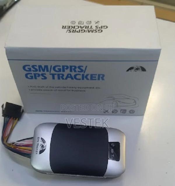 Car Tracker TK303 GPS GPRS Tracker for Online SMS Tracking