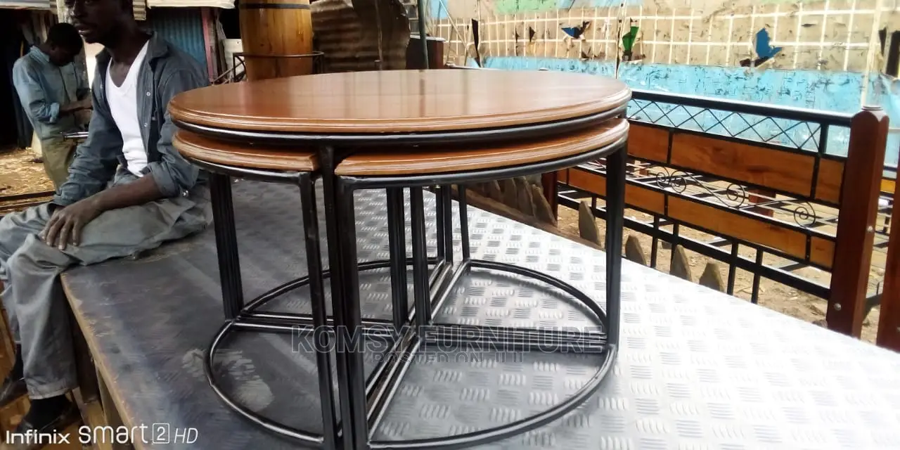 Interlocking Coffee Table Set