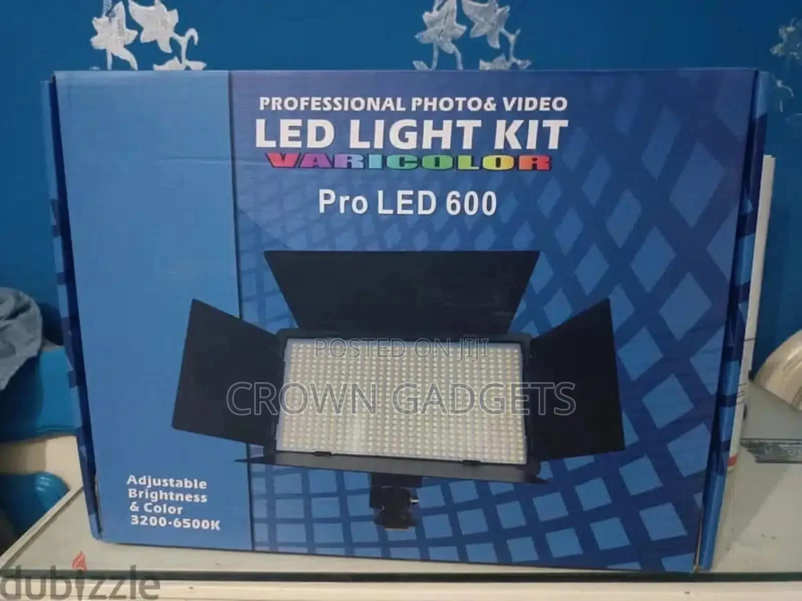 Professional LED 600 PRO With Battery Charger