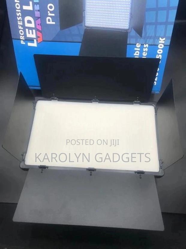 Light KIT Varicolor PRO LED 600 With Stand - main view