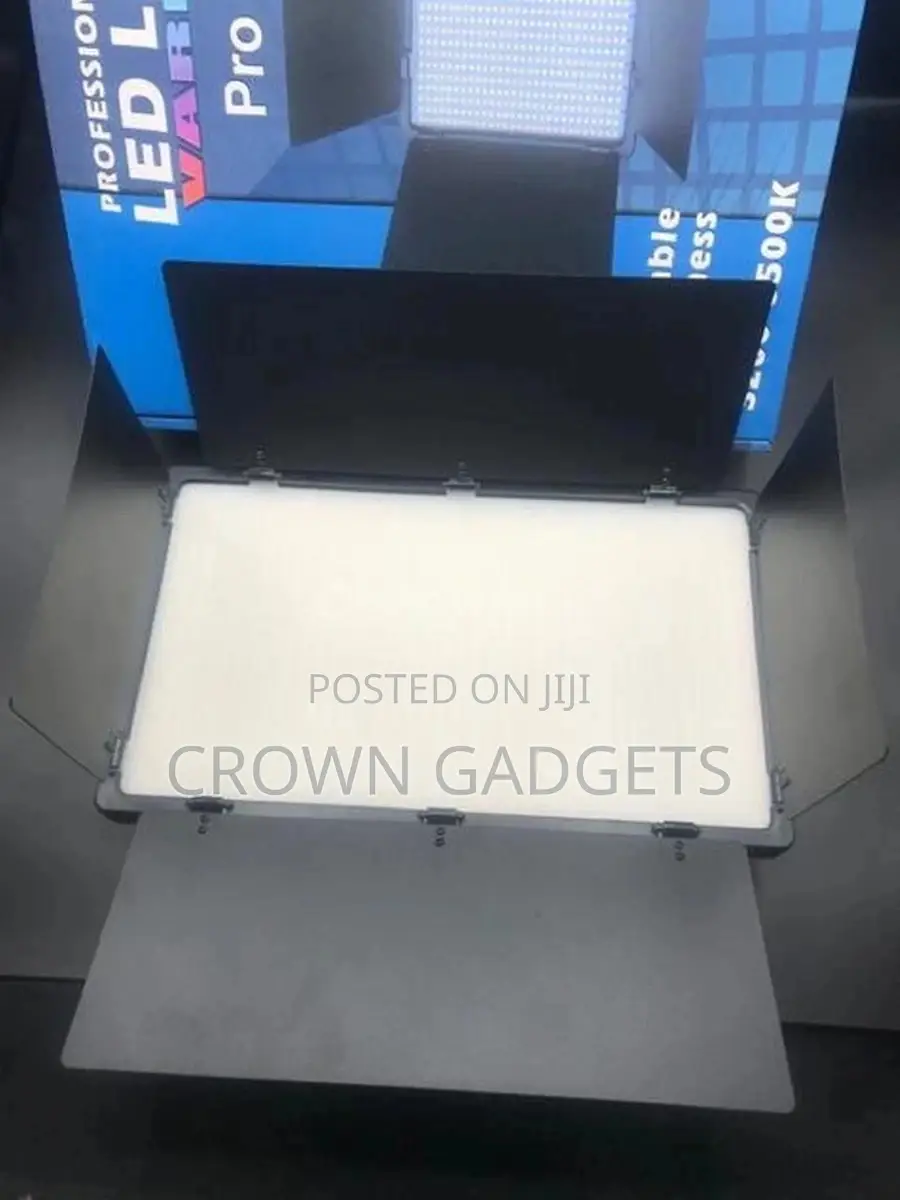 Light KIT Varicolor PRO LED 600 With Stand